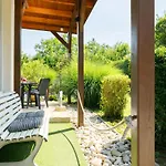 Lupo By Interhome *
