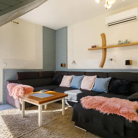 Lupo By Interhome * Balatonboglár