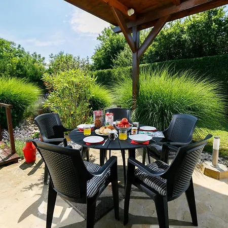 度假居 Lupo By Interhome *