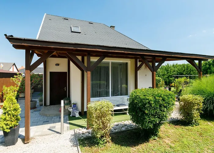 Lupo By Interhome Balatonboglar